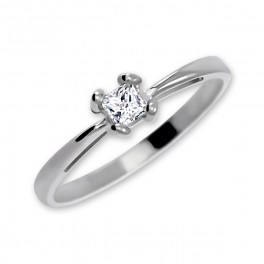 Z&aacute;snubn&iacute; prsten se zirkonem